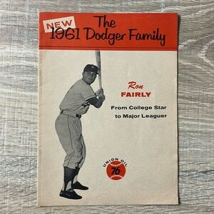 Vintage 1961 the dodger family pamphlet
